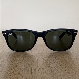 Ray-Ban New Wayfarer Sunglasses